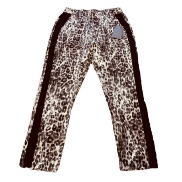 BODYSUIT & PANTS BUNDLE DEAL - Picture 8 of 11